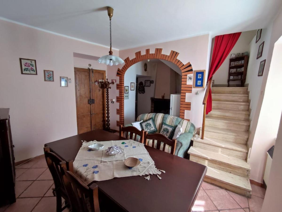 Casa Vacanza Nonna Maria Calvi dellʼ Umbria Exterior foto